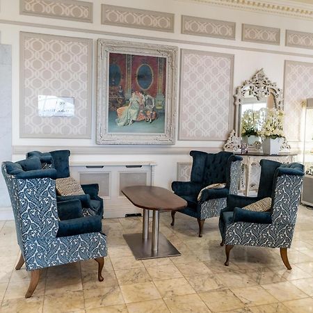 לטרקני Clanree Hotel & Leisure Centre מראה חיצוני תמונה